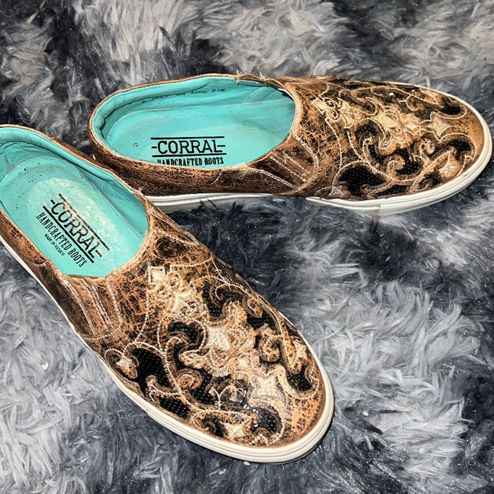 Corral slip on western shoes